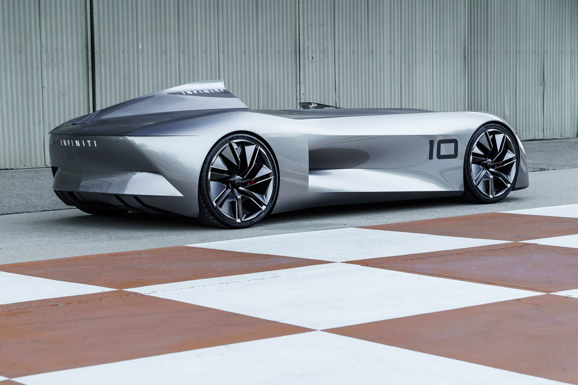 Infiniti Prototype 10 - rear quarter
