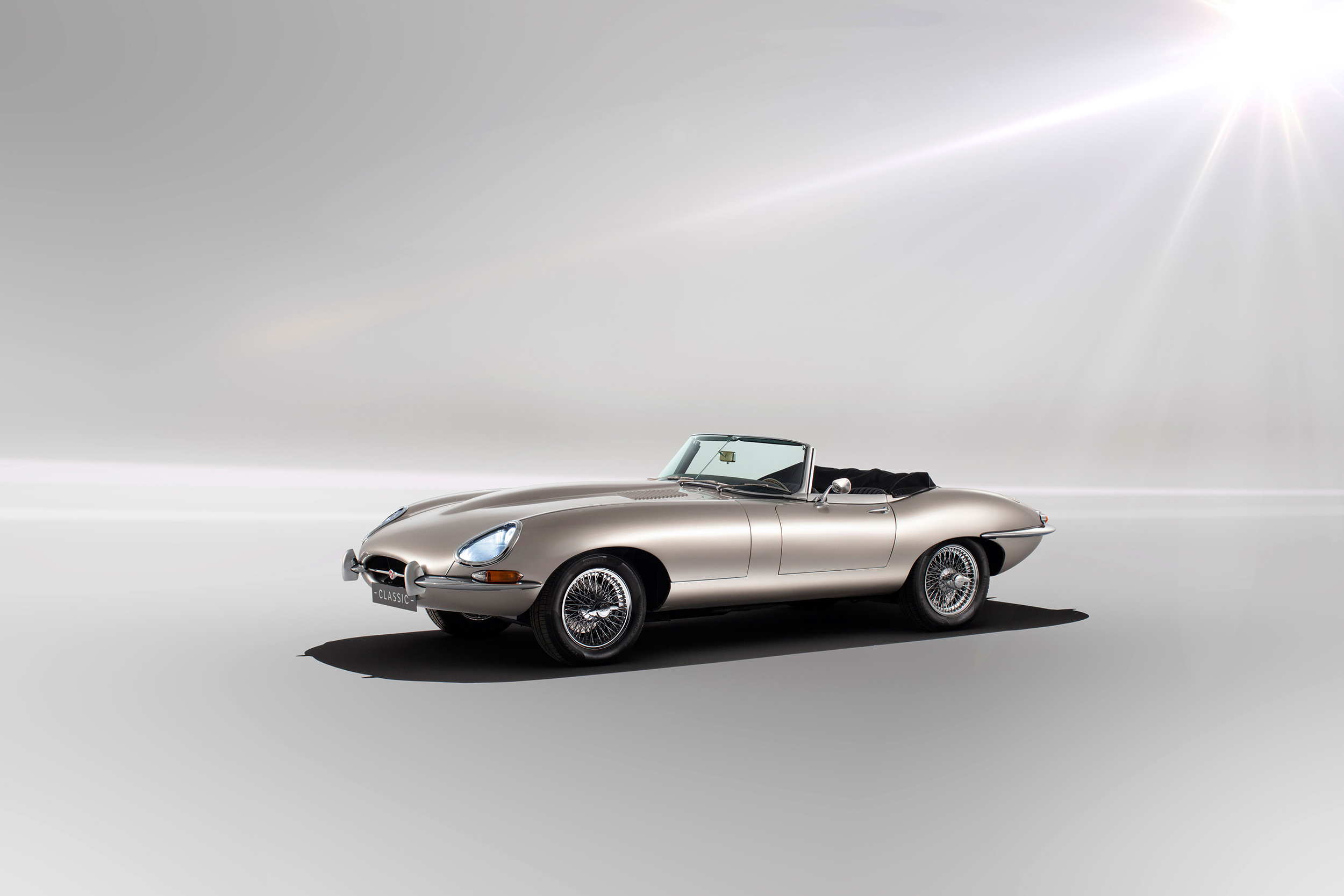 Jaguar Classic E-type Zero production - Front
