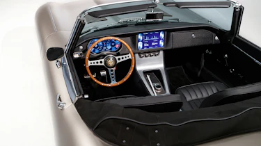 Jaguar Classic E-type Zero production - Interior