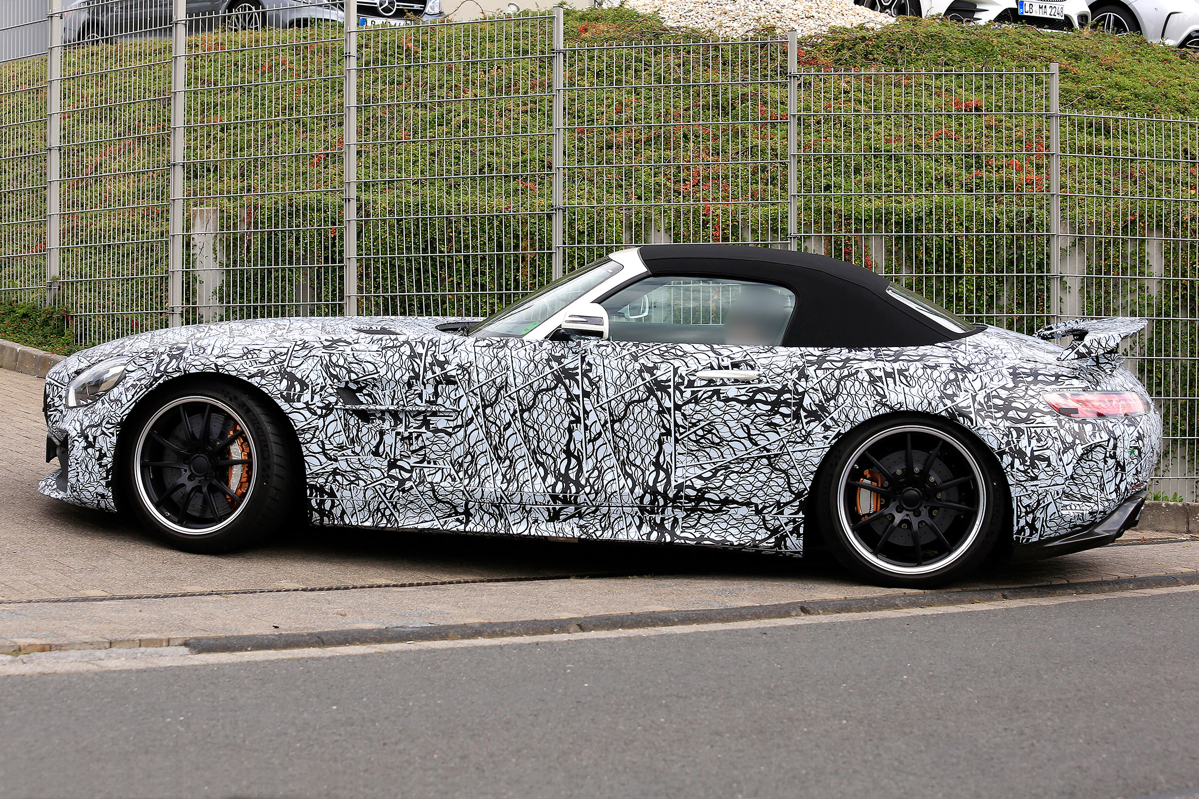 Mercedes-AMG GT R roadster spy - profile