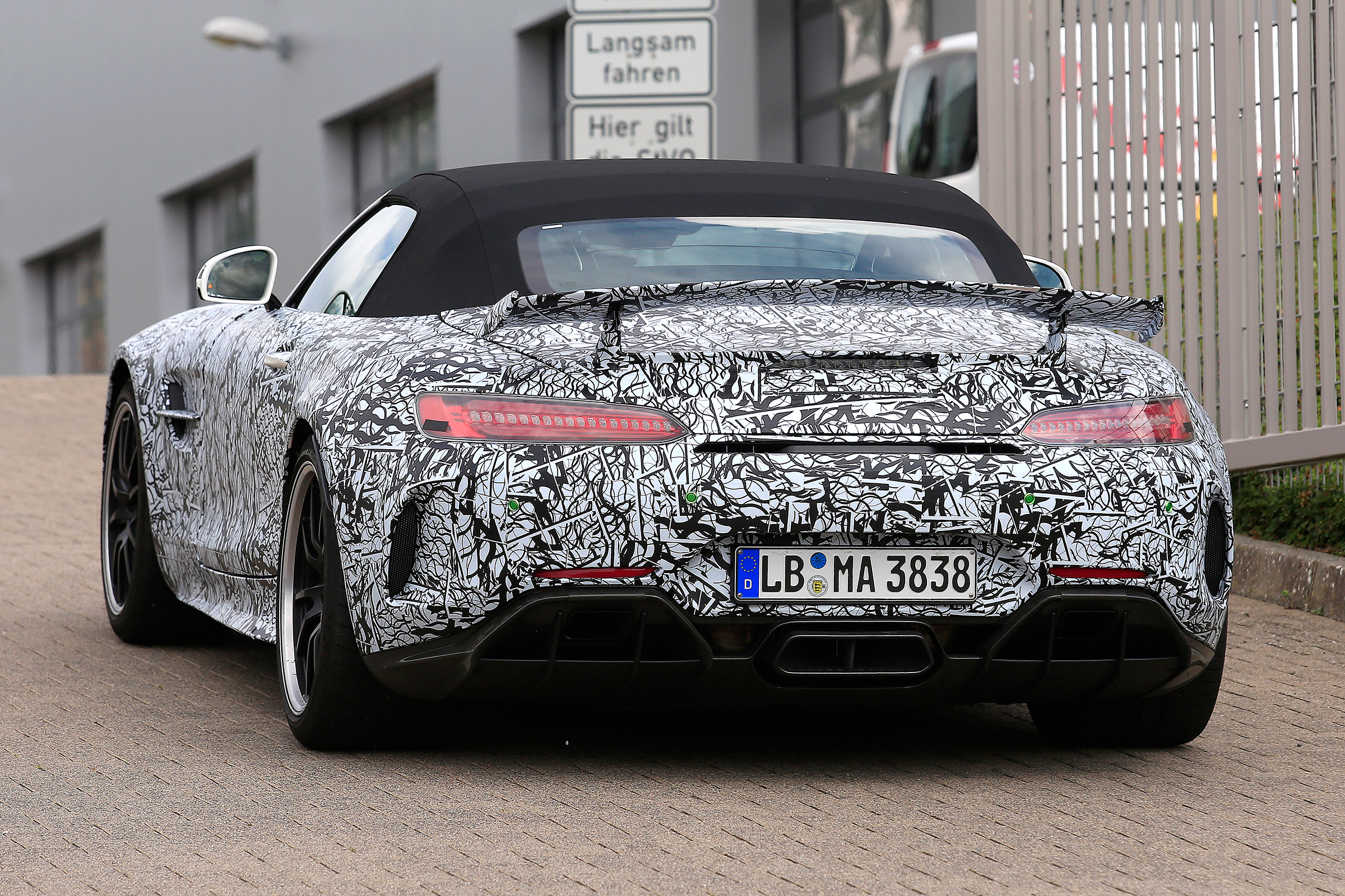 Mercedes-AMG GT R roadster spy - rear