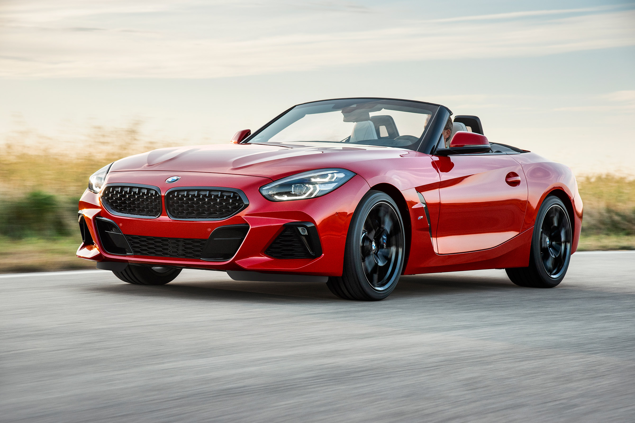 BMW Z4 M40i red - profile
