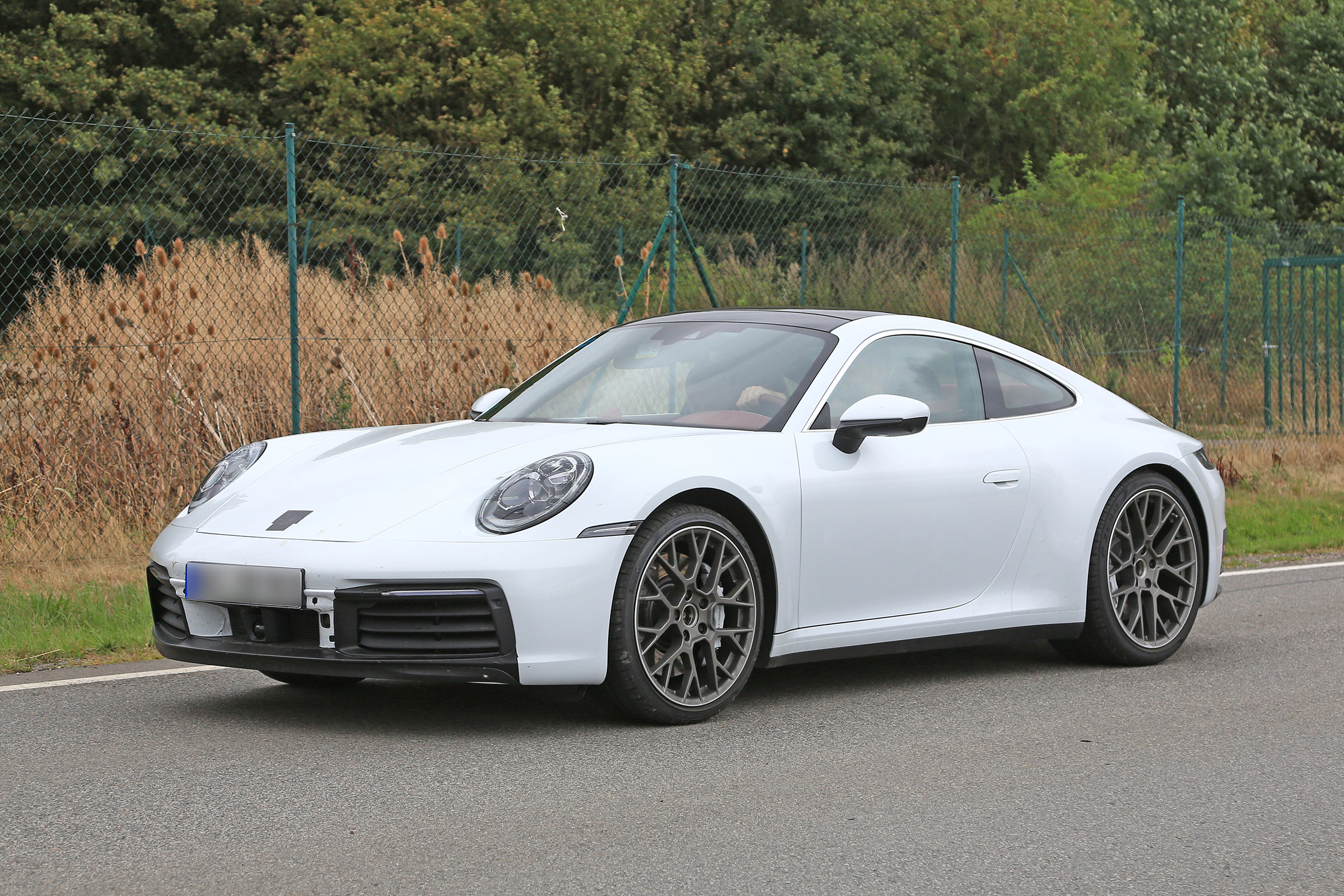 992 Porsche 911 spied - front quarter