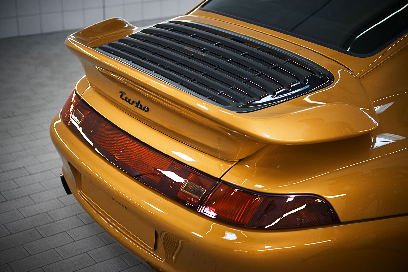 Porsche Classic Project Gold - Wing