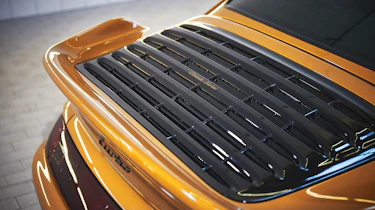 Porsche Classic Project Gold - Wing