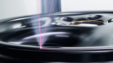 Porsche Classic Project Gold - Laser etching wheel