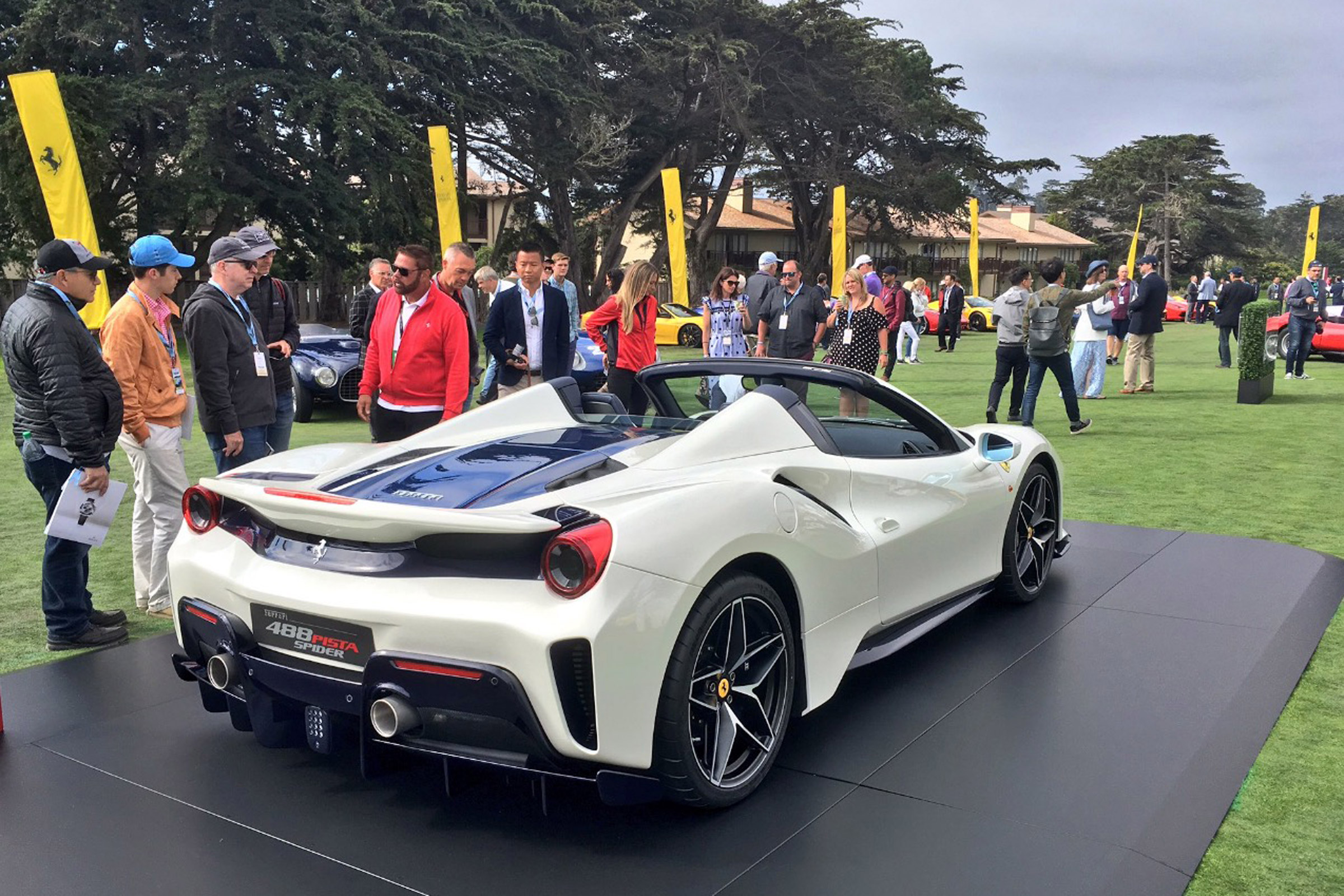 Ferrari 488 Pista Spider - rear quarter