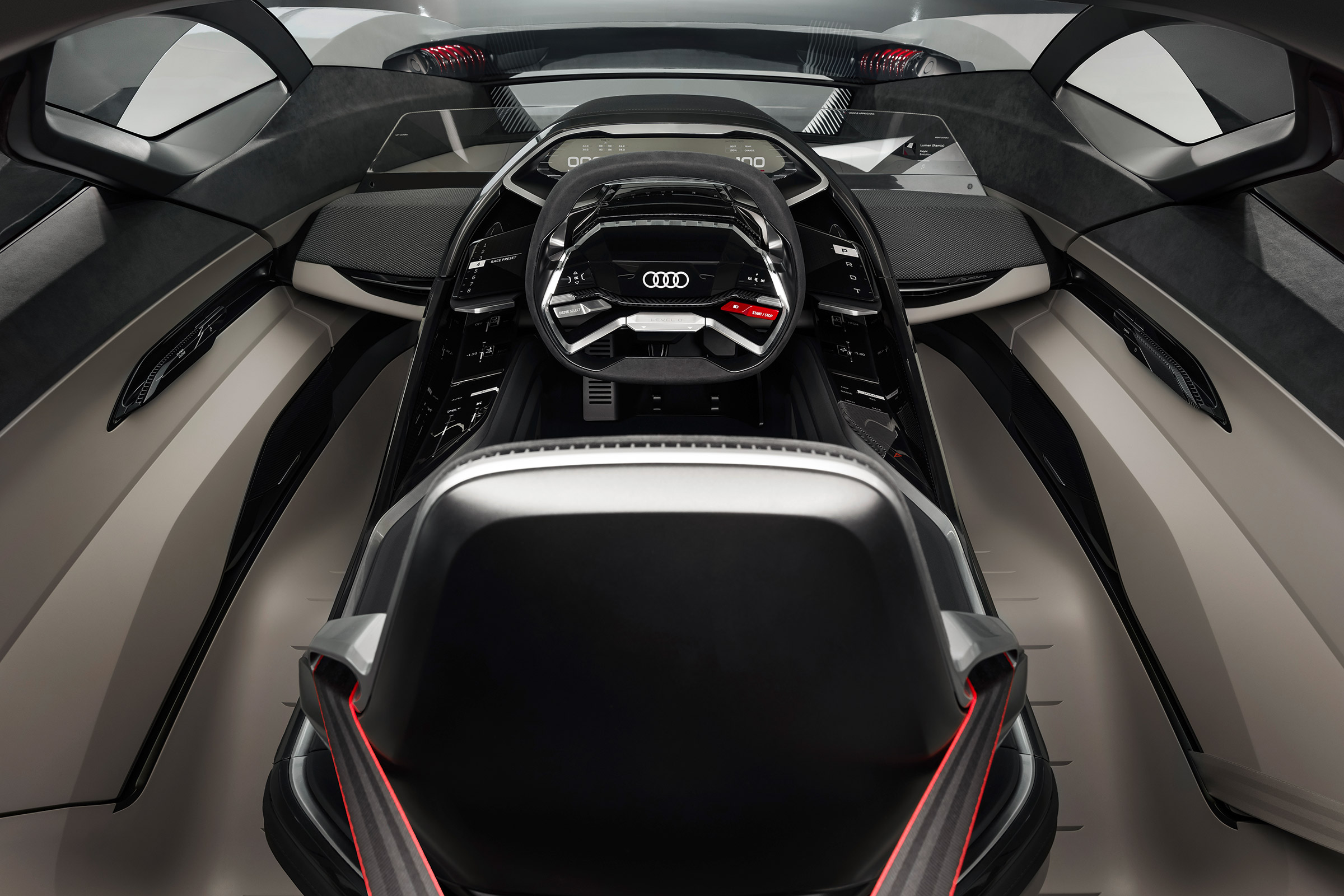 Audi PB18 Etron - dash