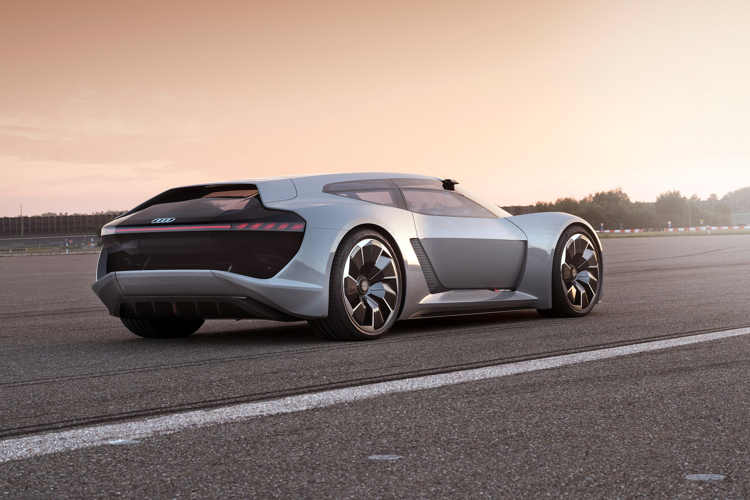 Audi PB18 Etron - rear quarter