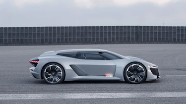 Audi PB18 Etron - side