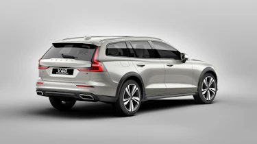Volvo V60 Cross Country - rear quarter