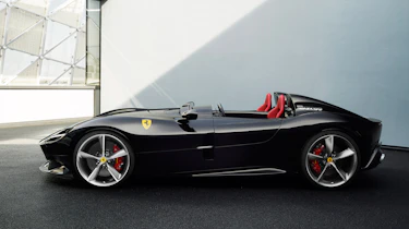 Ferrari Monza SP1 - side