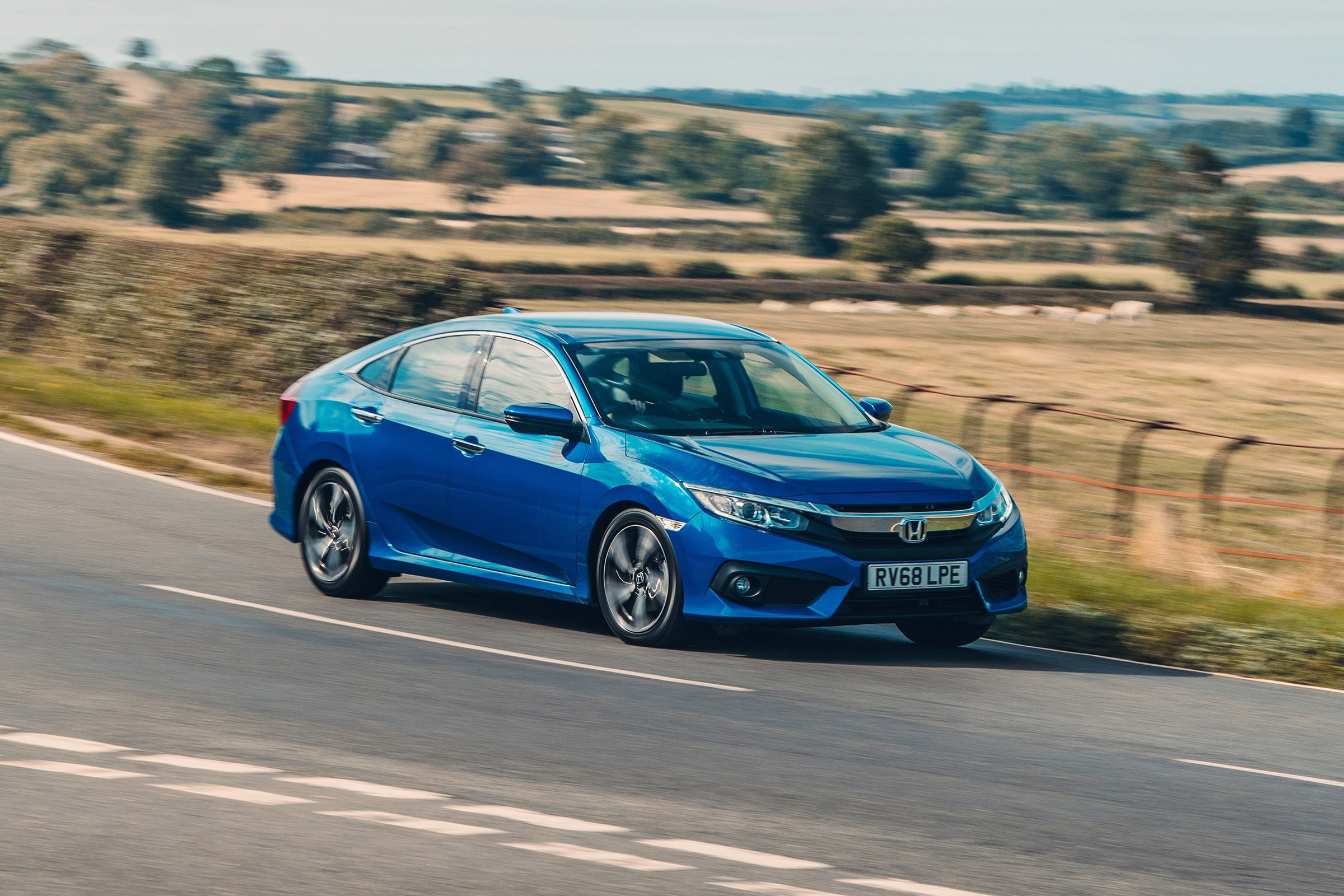 Honda Civic review - saloon