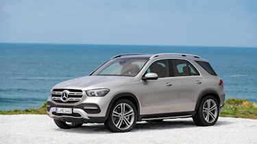 new Mercedes-Benz GLE - front quarter