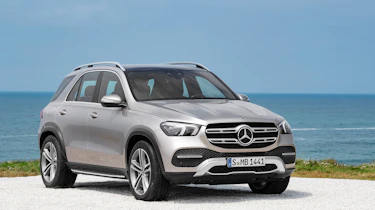 new Mercedes-Benz GLE - front quarter
