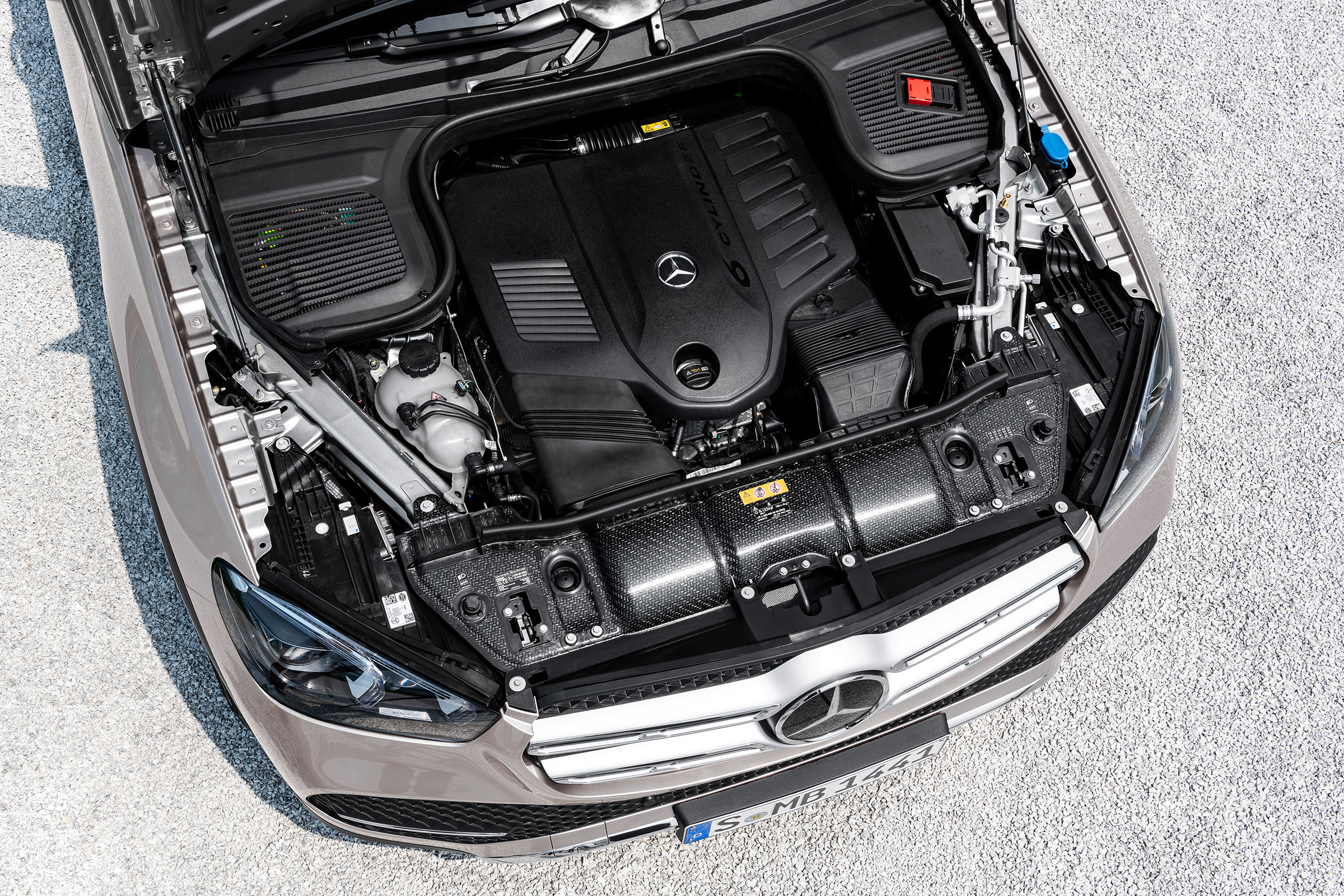 new Mercedes-Benz GLE - engine bay