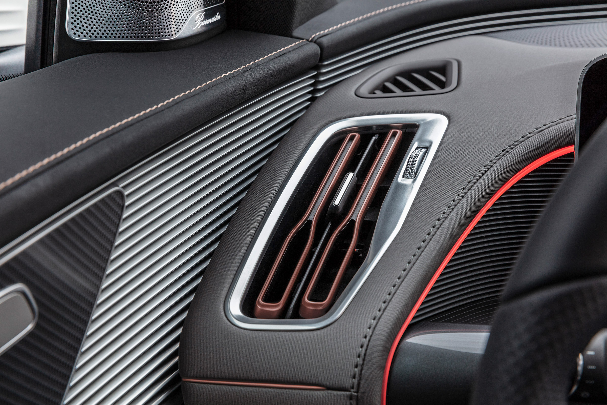 Mercedes EQC AMG-line - vents