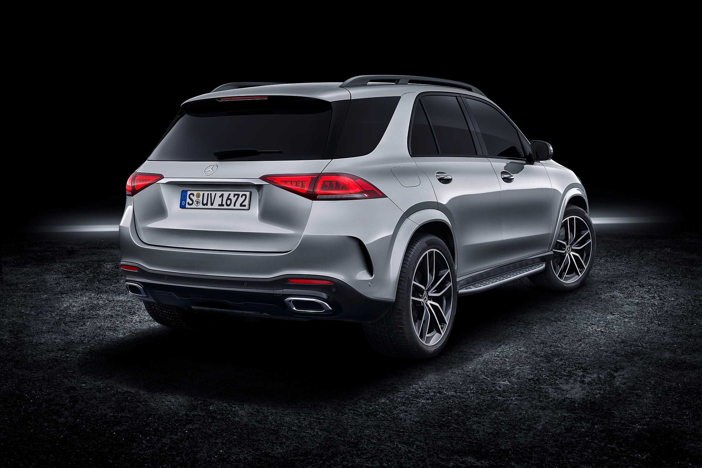 Mercedes GLE AMG-line - rear quarter