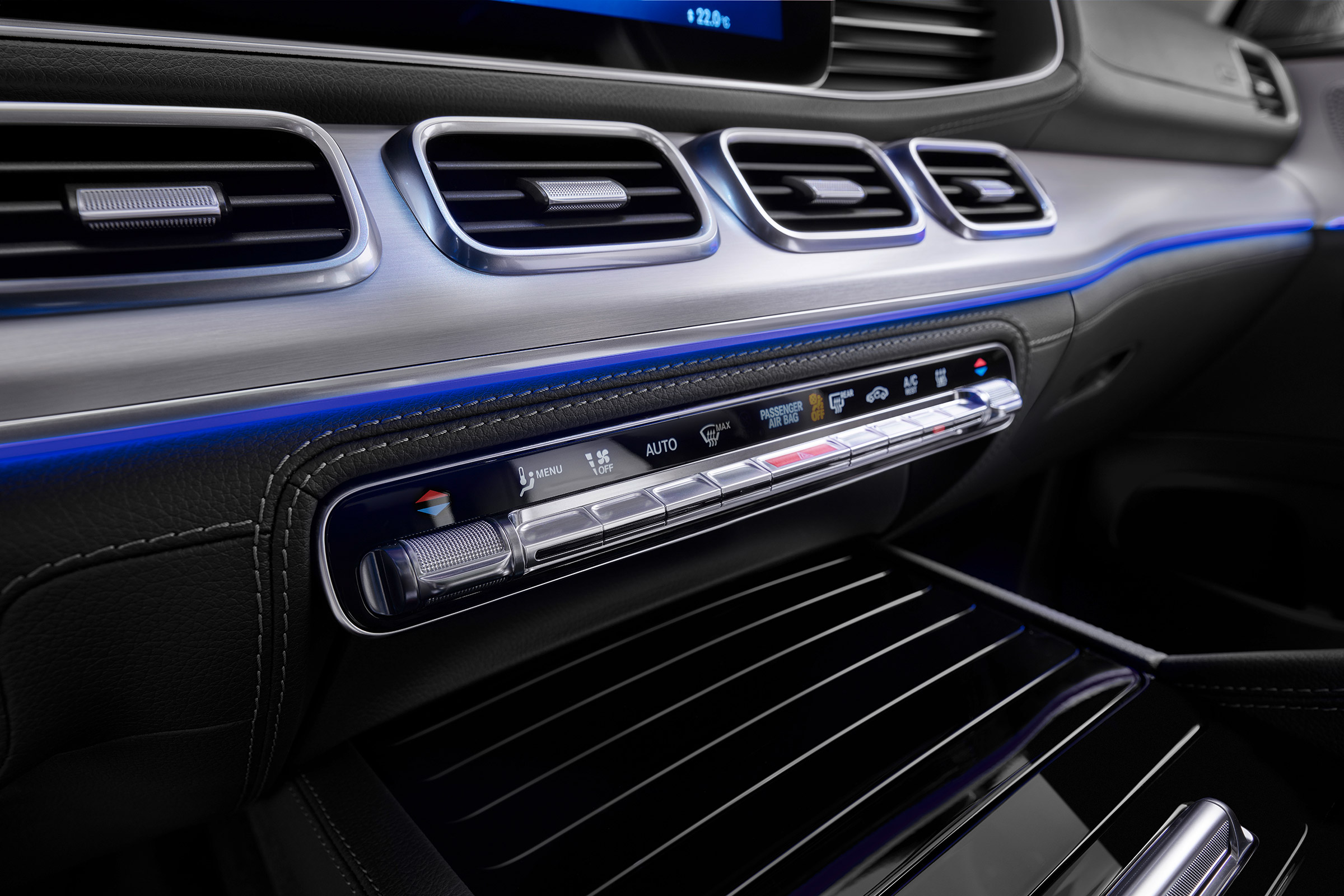 Mercedes GLE AMG-line - dash