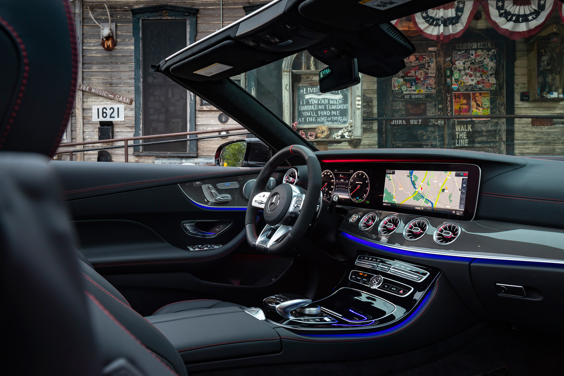 Mercedes-AMG E53 Cabriolet US - interior