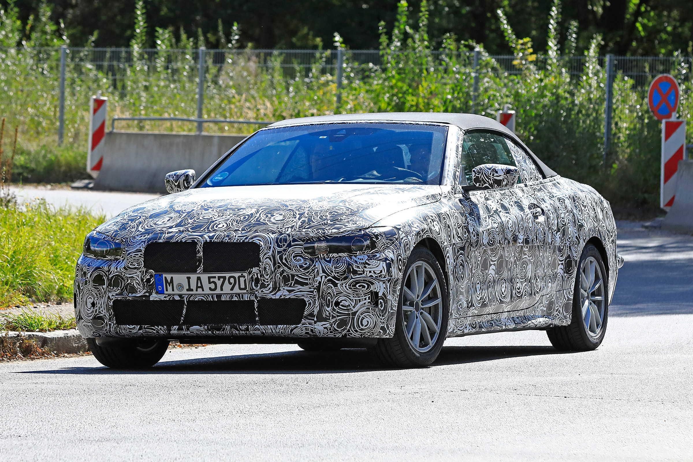 BMW 4-series spy (2019) - front