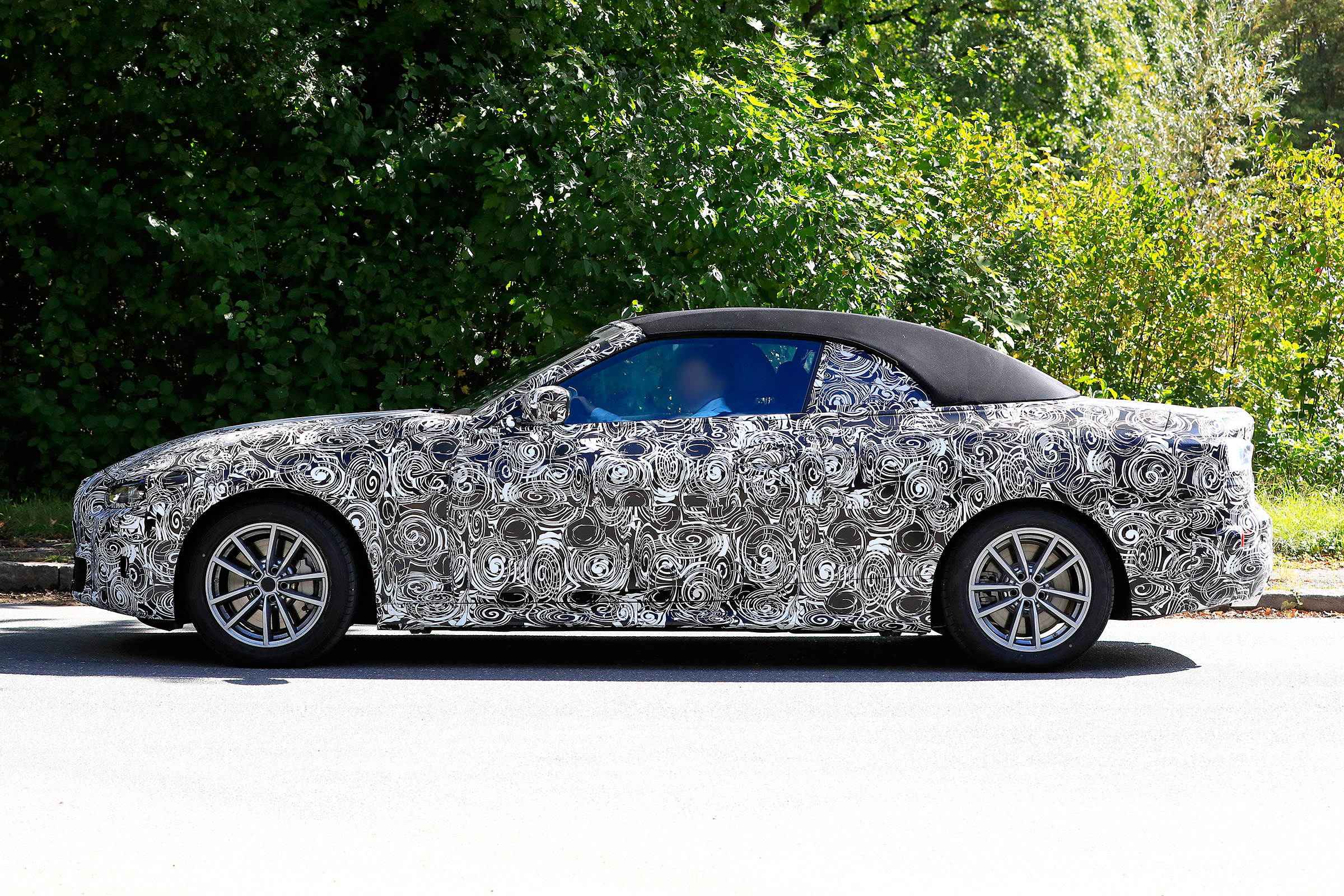 BMW 4-series spy (2019) - side