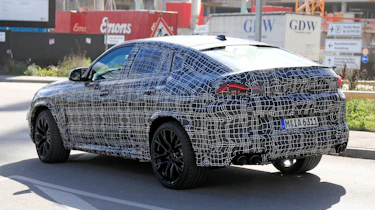 2019 BMW X6 M prototype - rear