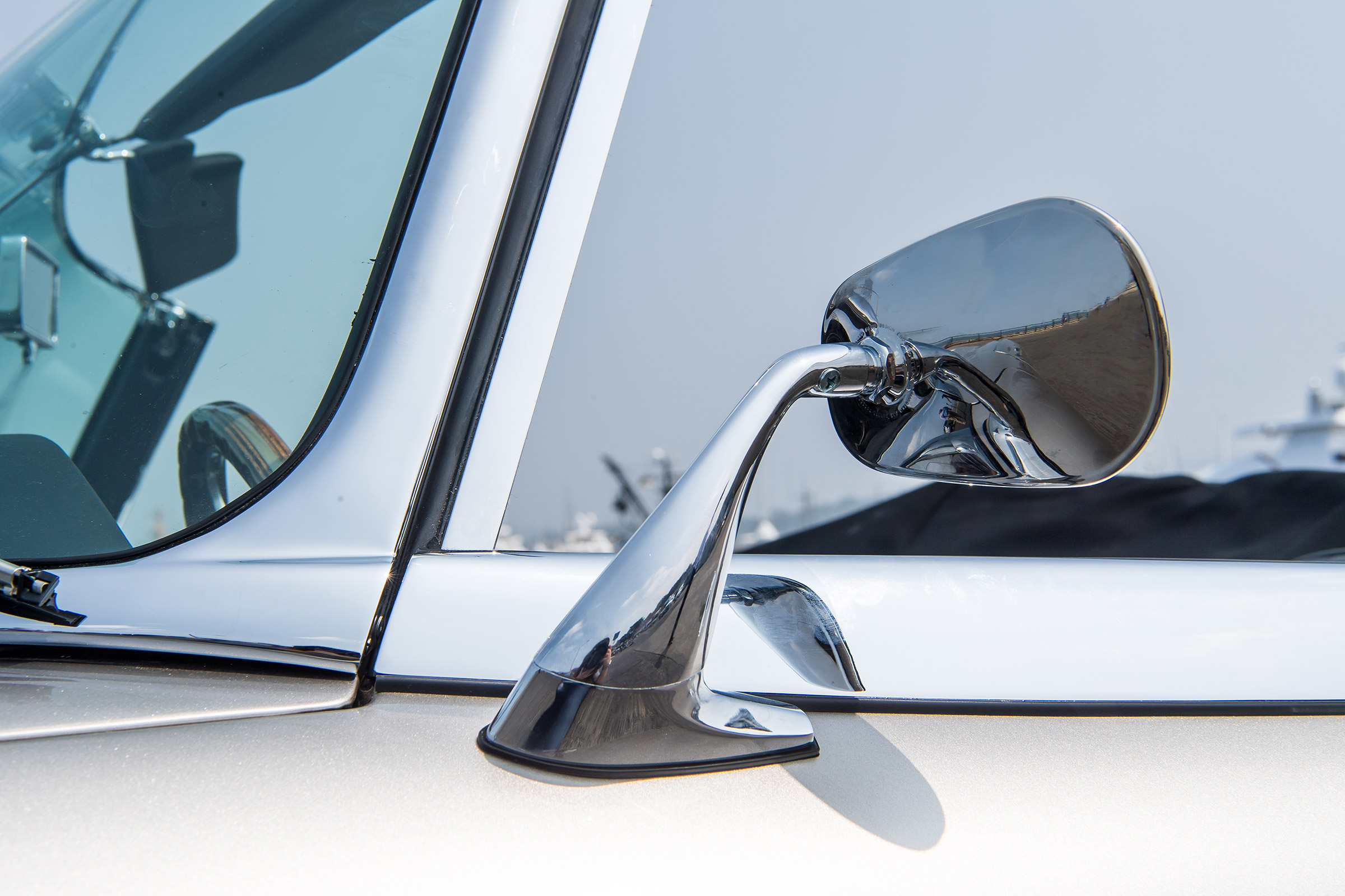 Jaguar e-type Zero drive - mirror
