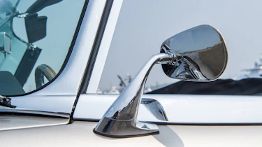 Jaguar e-type Zero drive - mirror