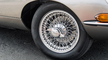 Jaguar e-type Zero drive - wheel