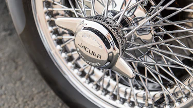 Jaguar e-type Zero drive - wheel