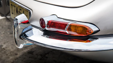 Jaguar e-type Zero drive - tail light