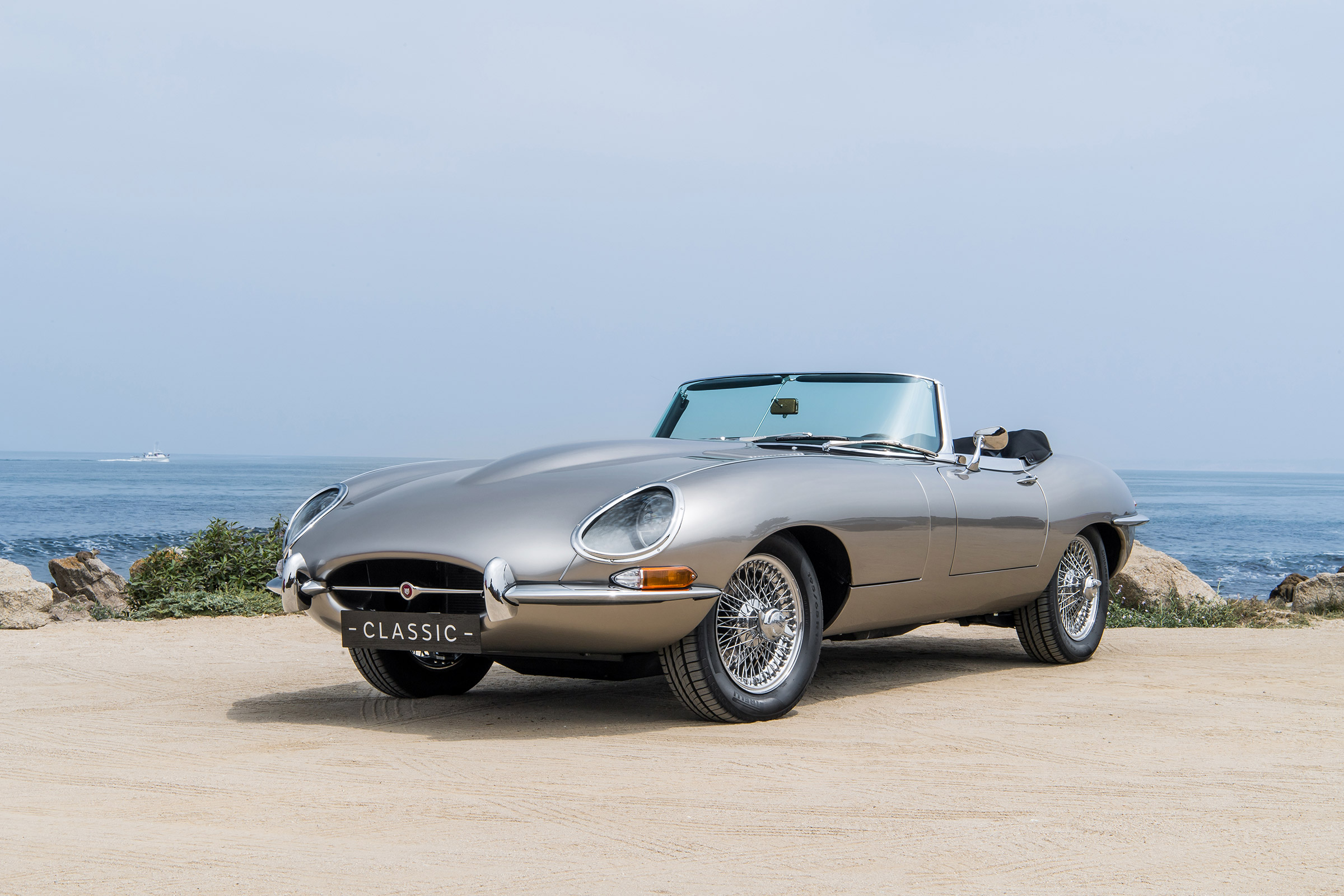 Jaguar e-type Zero drive - front
