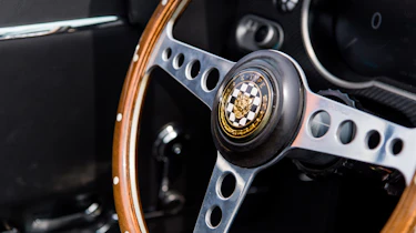 Jaguar e-type Zero drive - wheel