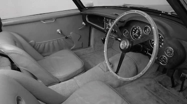 Aston Martin DB4 Zagato repro -