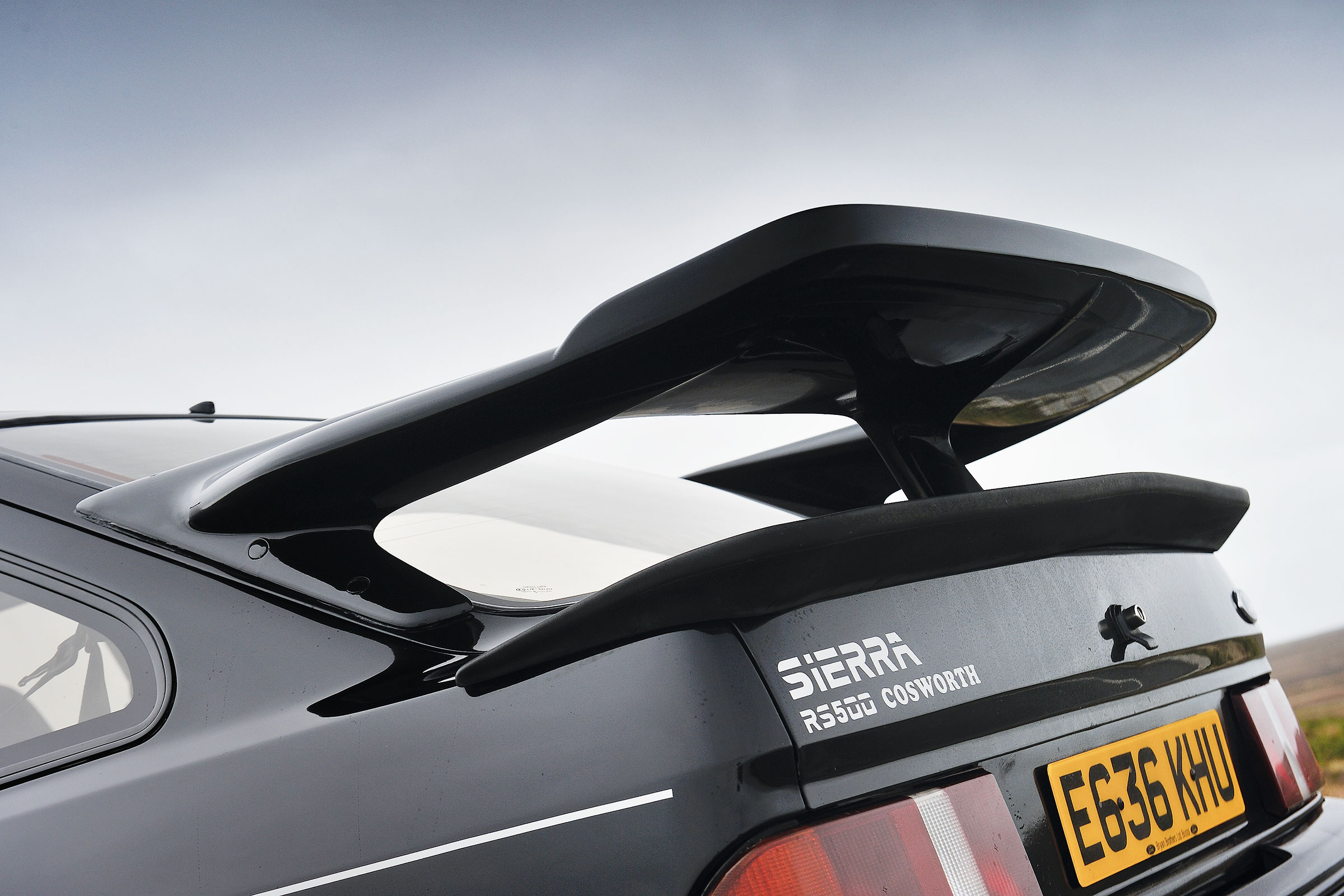 Ford Sierra RS500 Cosworth - Wing