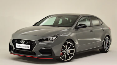 Hyundai i30 Fastback N - front quarter