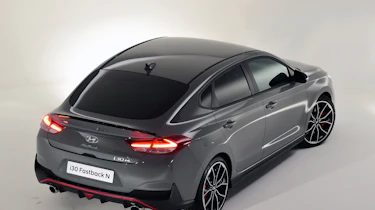 Hyundai i30 Fastback N - rear quarter