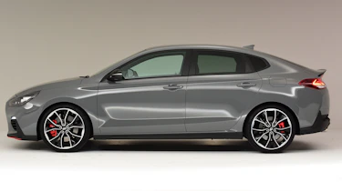 Hyundai i30 Fastback N - profile