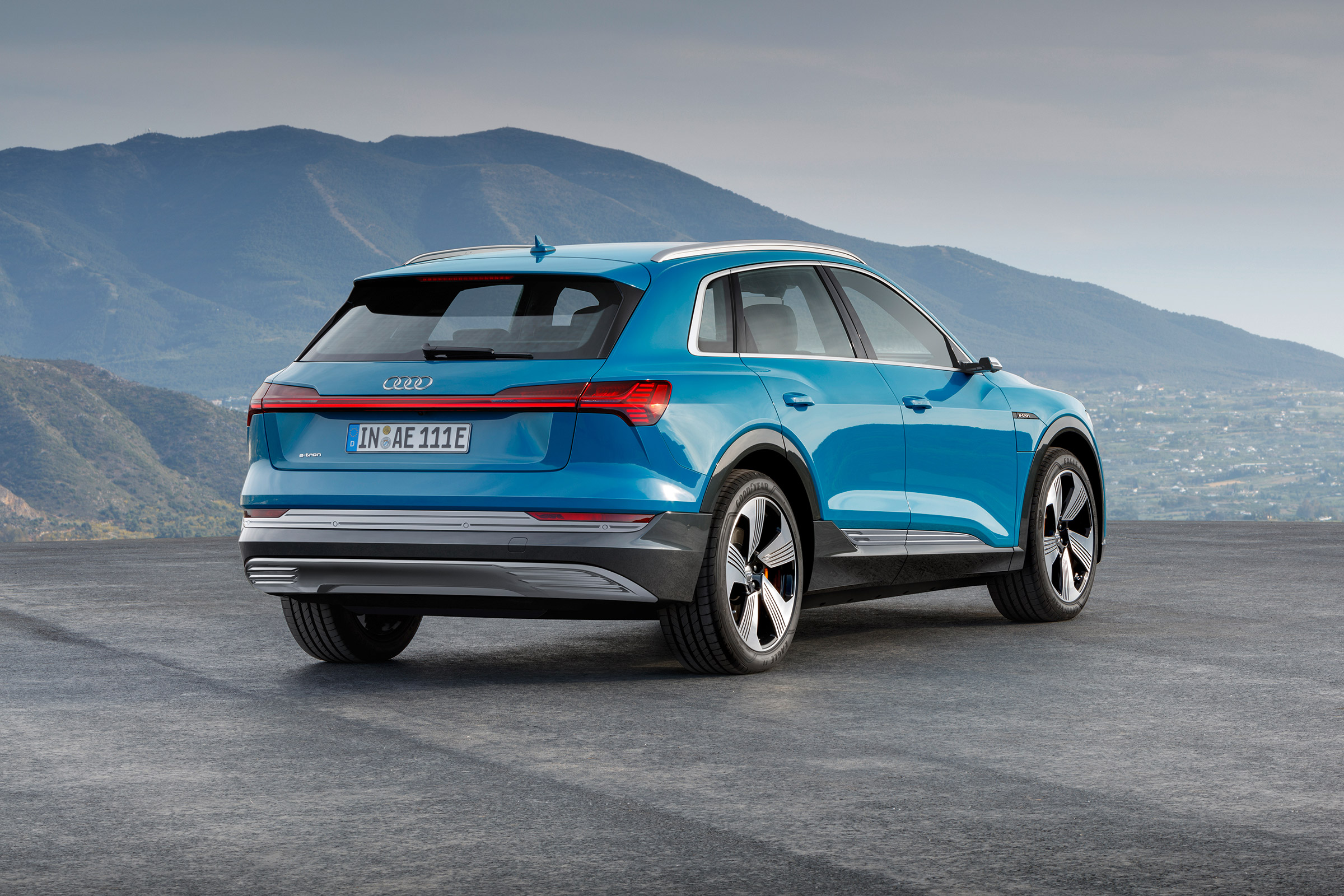 Audi e-Tron - rear quarter