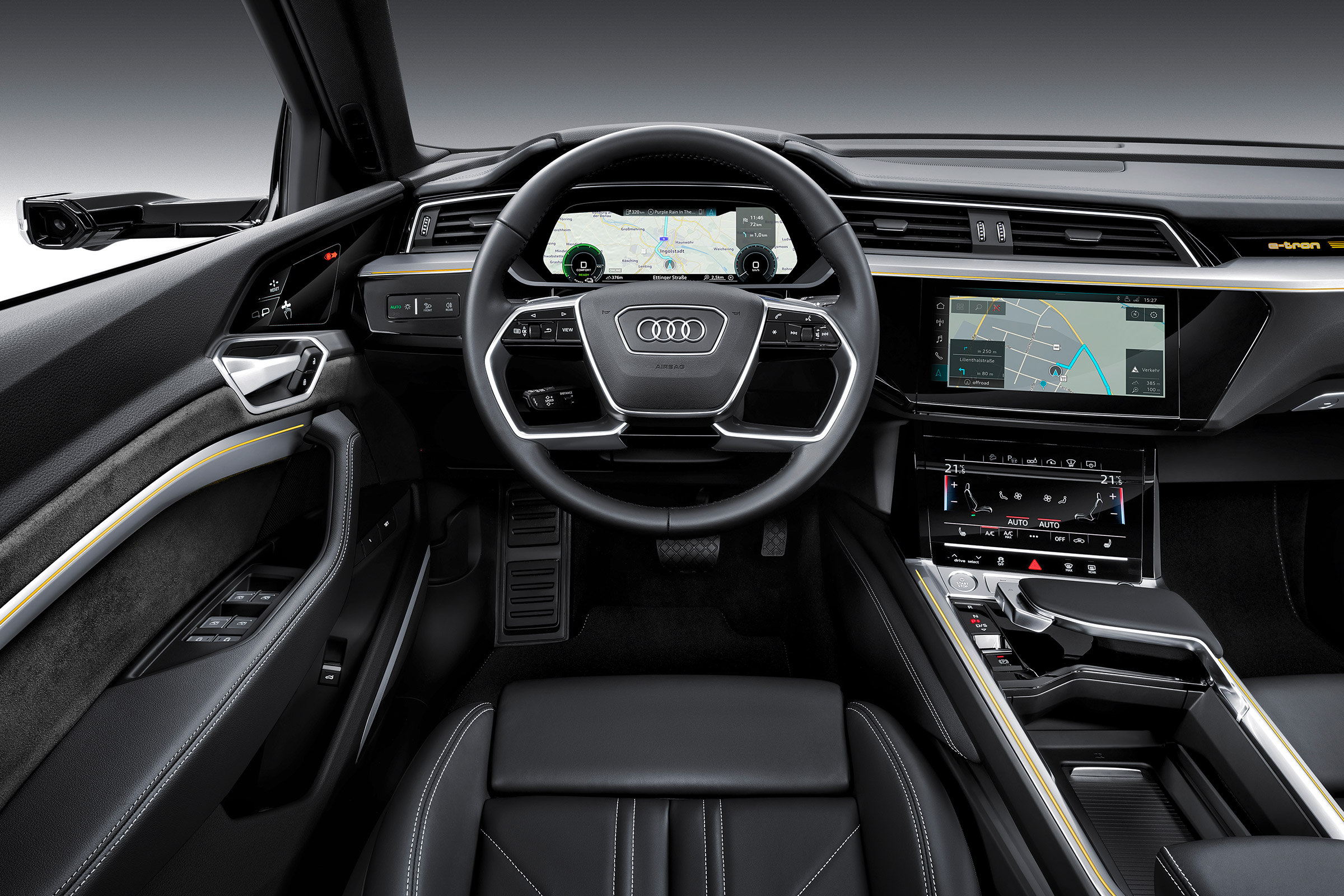 Audi e-Tron - interior