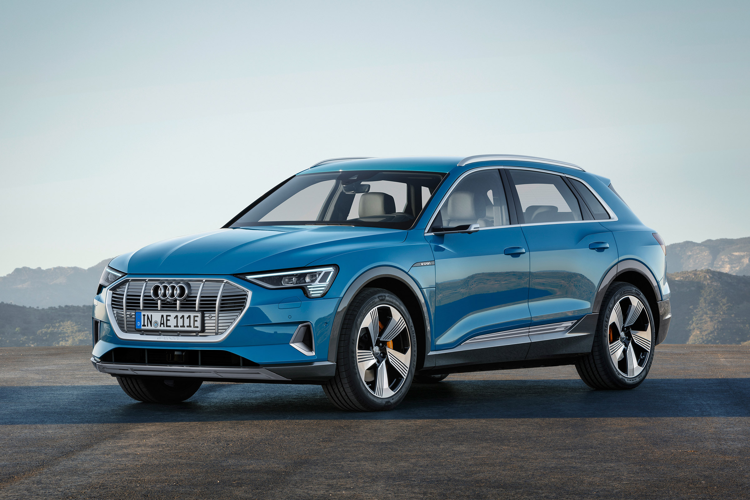 Audi e-Tron - static