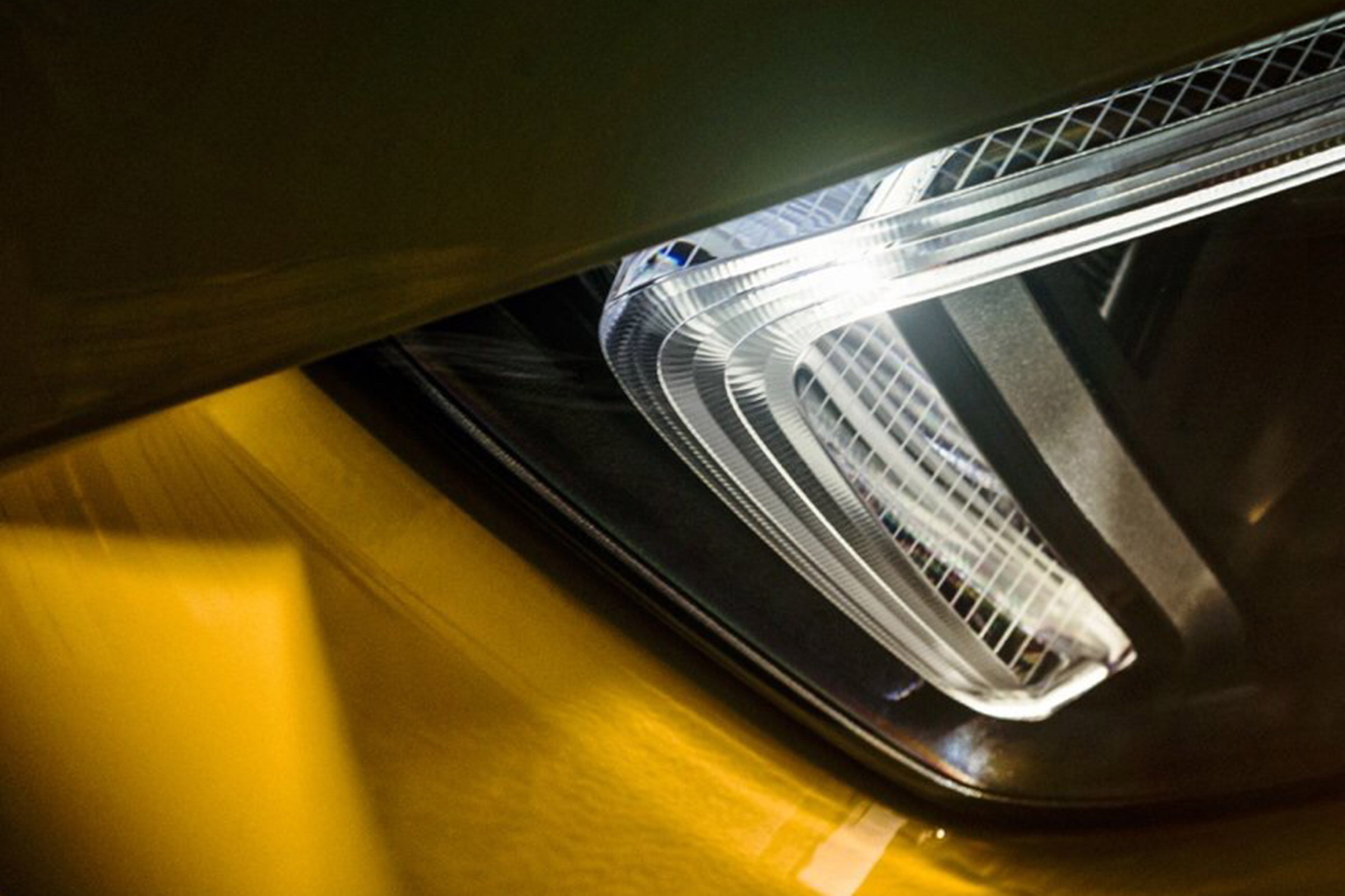 Mercedes AMG A35 - headlight