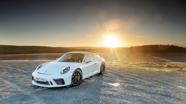 Porsche 911 GT3 vs Lotus GT430 - GT3 static