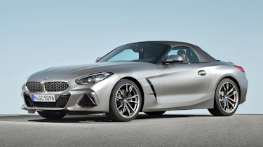 BMW Z4 M40i silver - front quarter