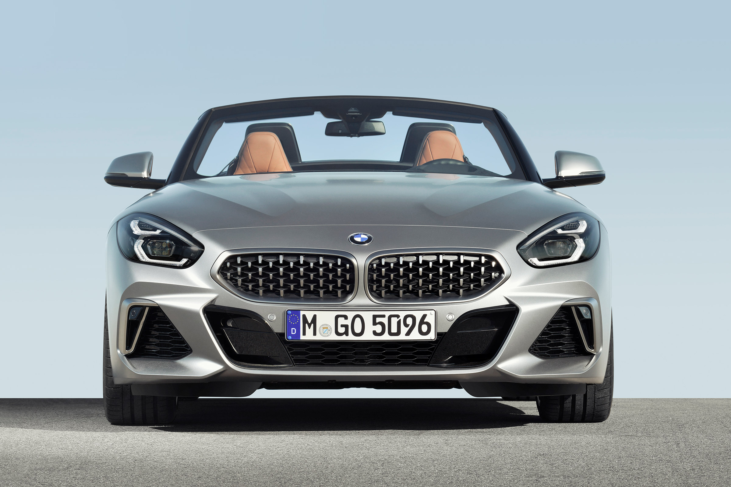 BMW Z4 M40i silver - nose