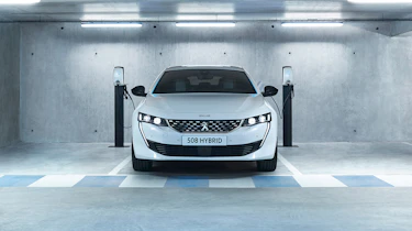 Peugeot 508 Hybrid -