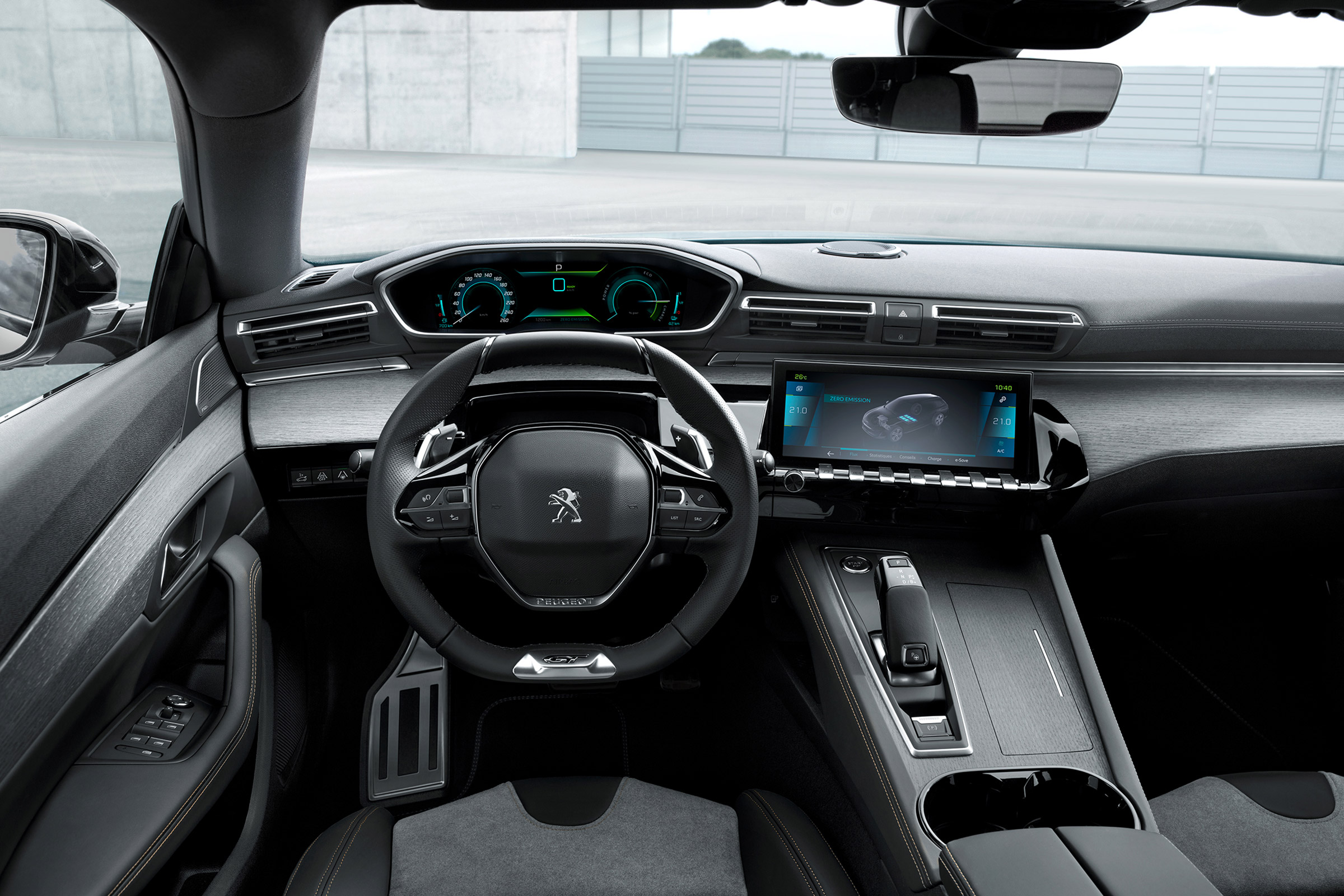 Peugeot 508 Hybrid - interior