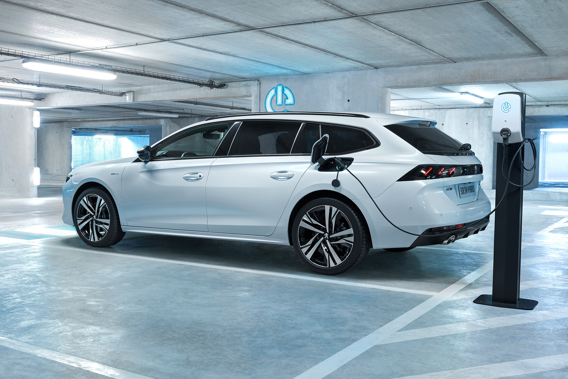 Peugeot 508 Hybrid - rear
