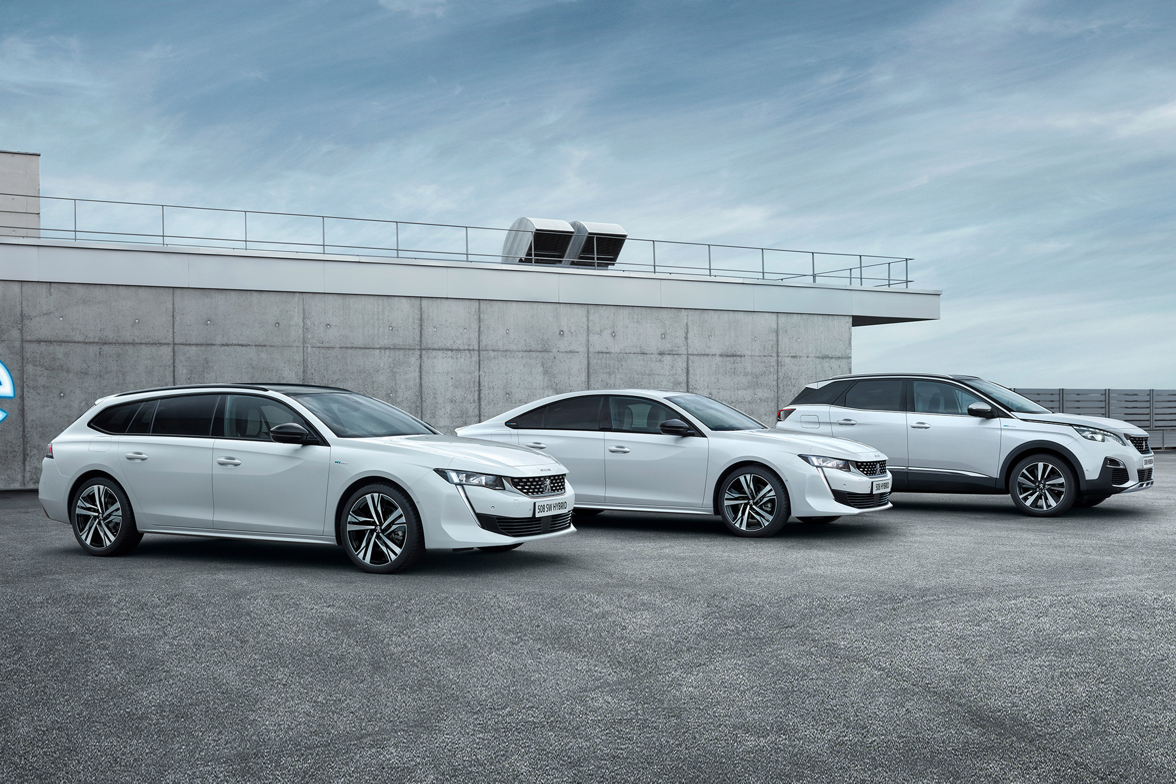 Peugeot 508 Hybrid - range